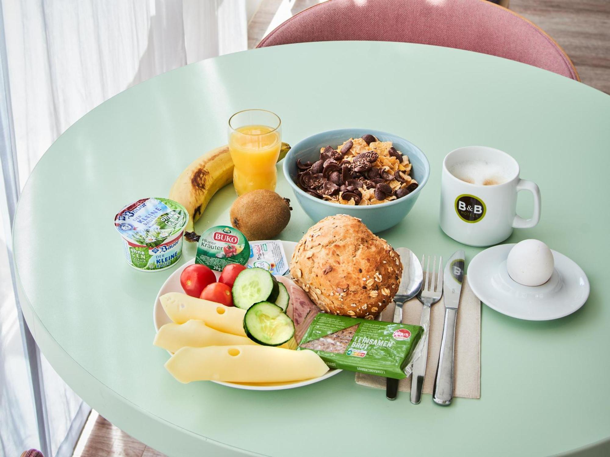 B&B Hotel Offenbach-Kaiserlei Екстер'єр фото